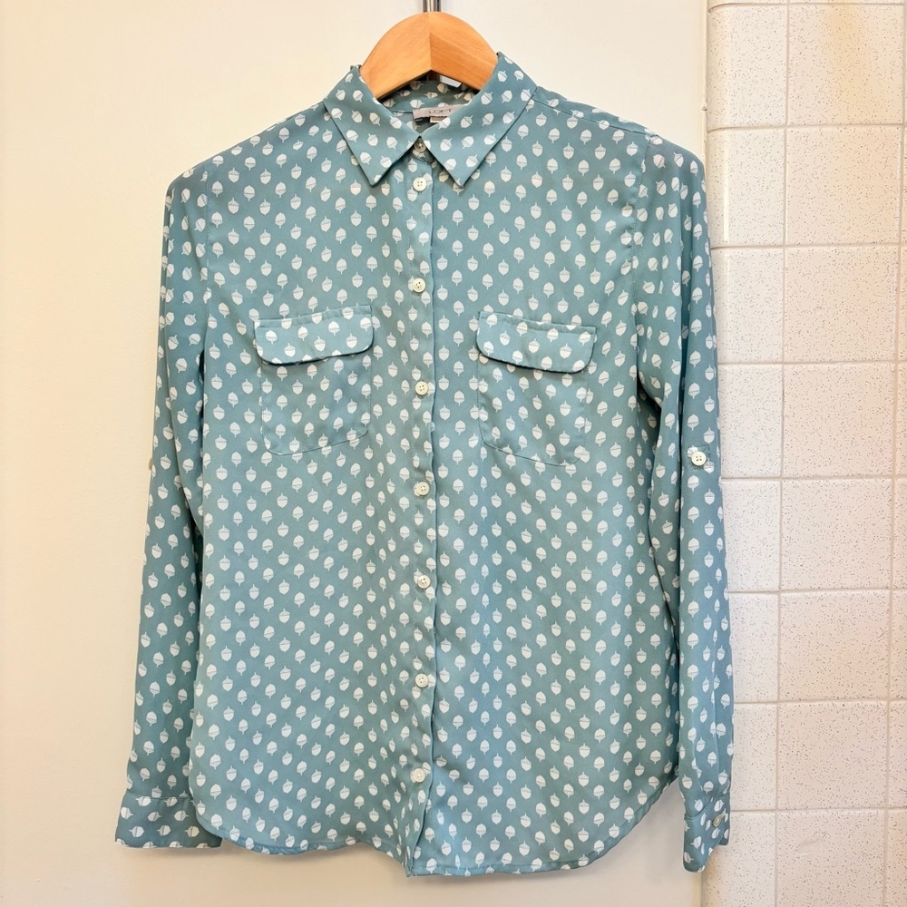 Cottagecore Button Down Shirt Size Small Acorns Blue White Grannycore Layers - Picture 1 of 11